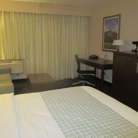 Best Western Benton Harbor - St. Joseph Екстериор снимка