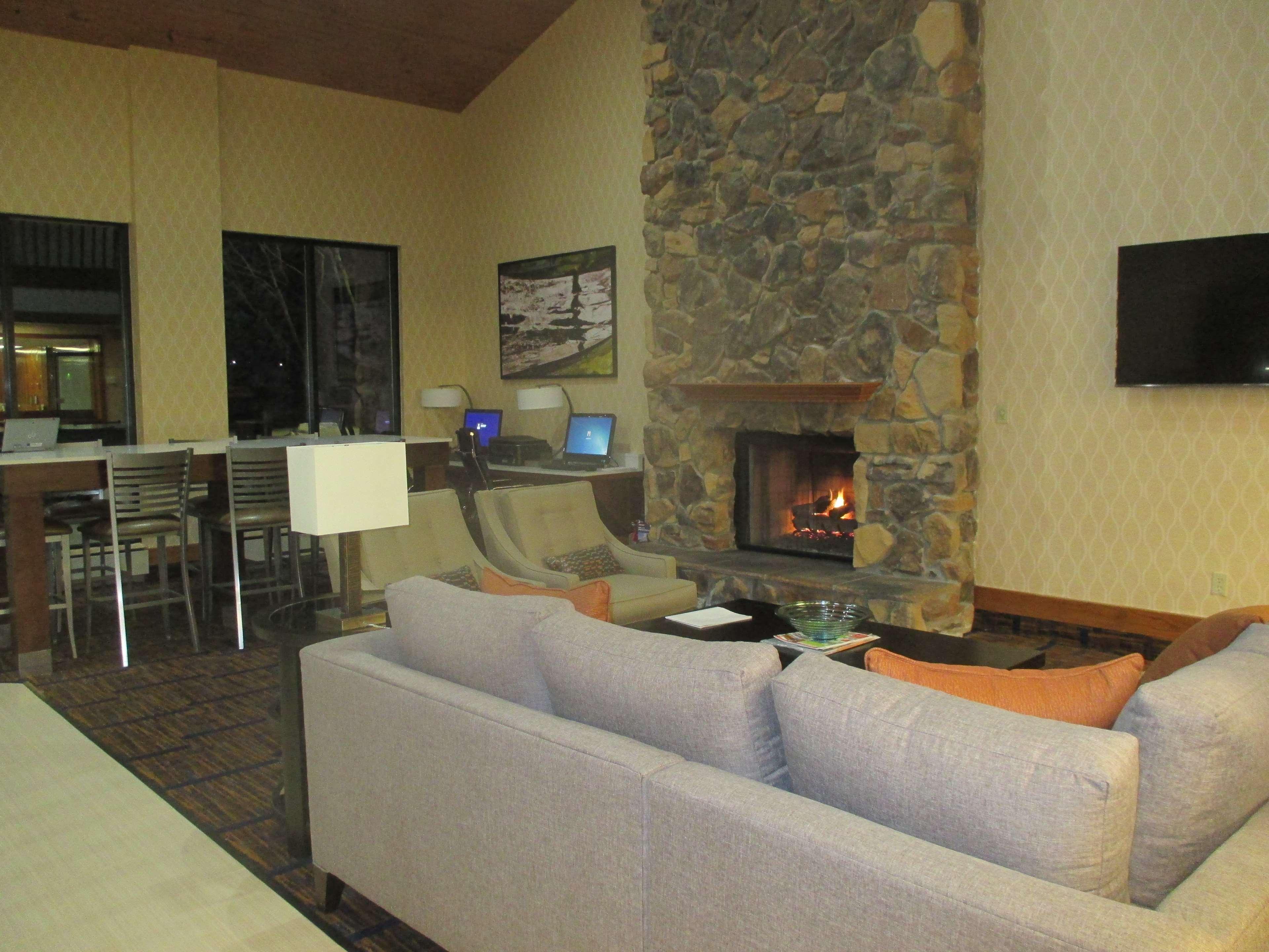 Best Western Benton Harbor - St. Joseph Екстериор снимка